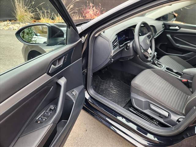 2024 Volkswagen Jetta S