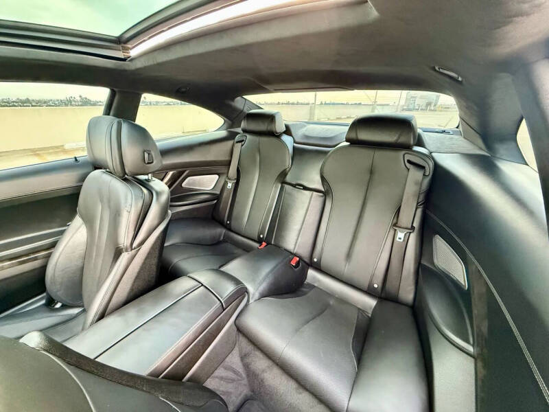 2012 BMW 6 Series 650i