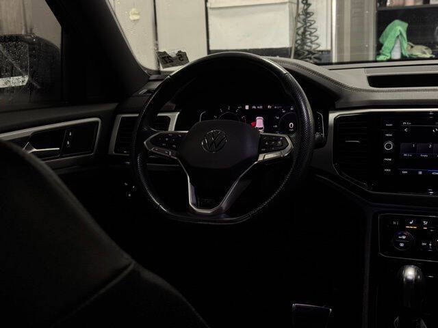 2022 Volkswagen Atlas Cross Sport V6 SEL R-Line 4Motion