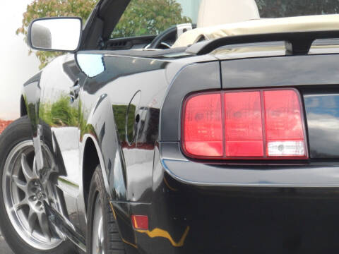 2005 Ford Mustang for sale at Moto Zone Inc in Melrose Park IL