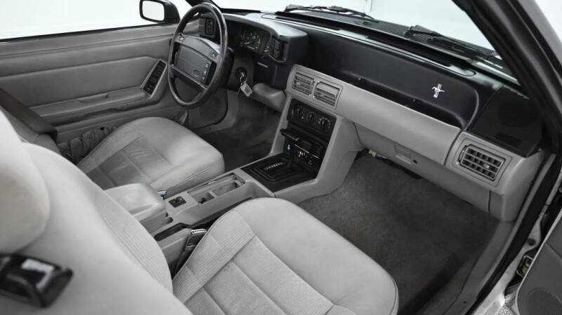 1992 Ford Mustang LX