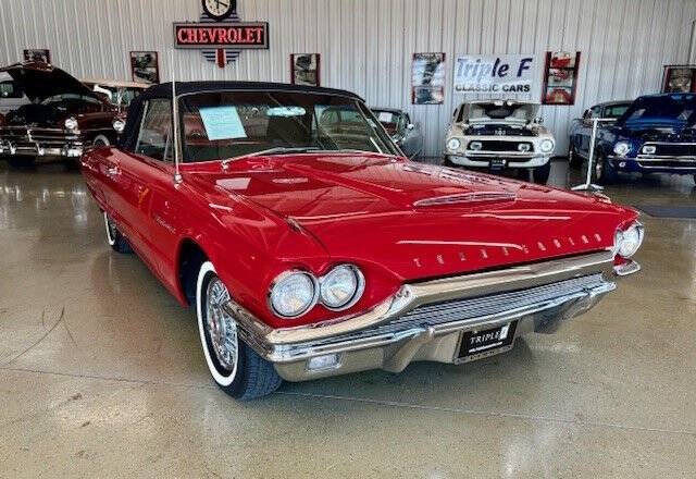 1964 Ford Thunderbird