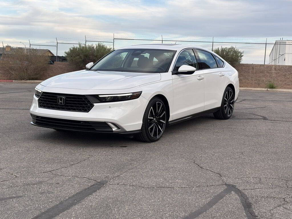 2025 Honda Accord Hybrid 11