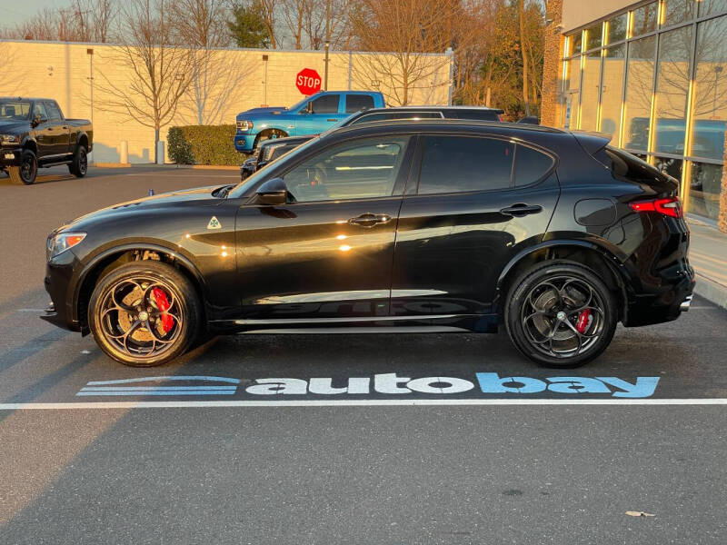2022 Alfa Romeo Stelvio Quadrifoglio