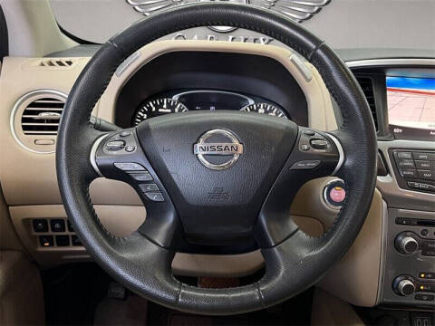 2018 Nissan Pathfinder SL