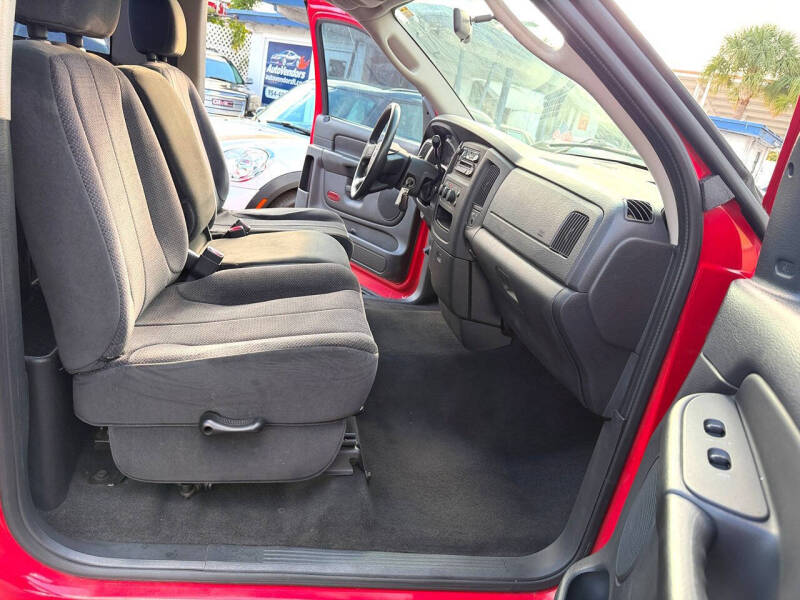 2005 Dodge Ram 1500 SLT