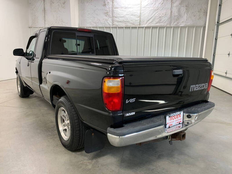 2004 Mazda B-Series B3000 SE