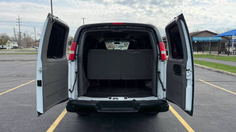 2018 Chevrolet Express LS 3500