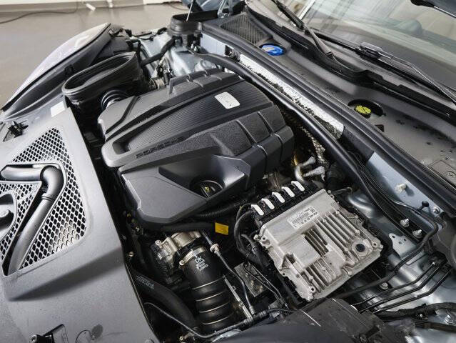 2021 Porsche Macan S