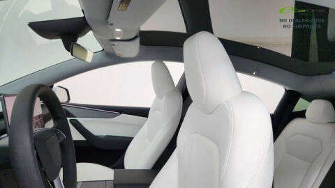 2026 Tesla Model Y Premium