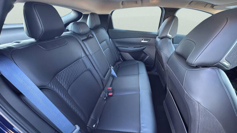 2026 Nissan LEAF Platinum+