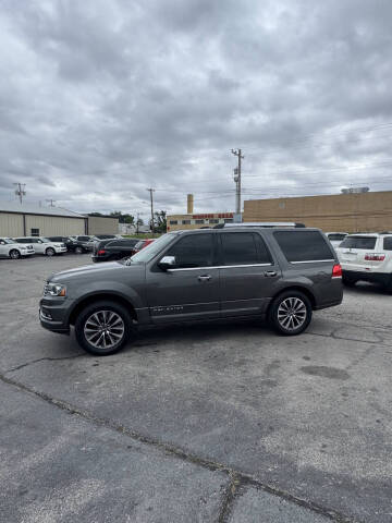2017 Lincoln Navigator Select