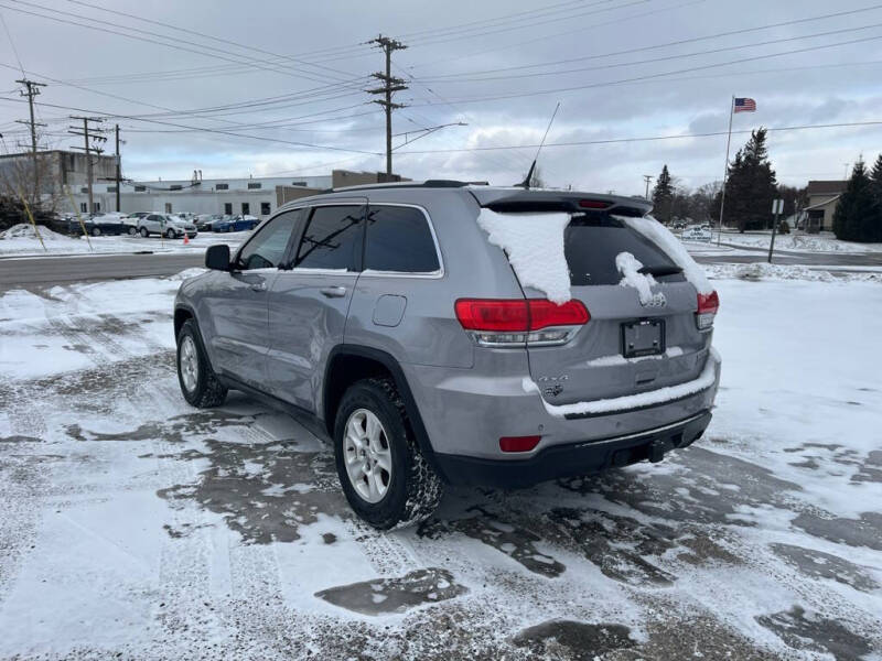 2017 Jeep Grand Cherokee Laredo