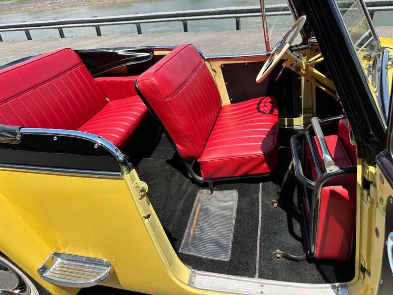 1948 Willys Jeepster