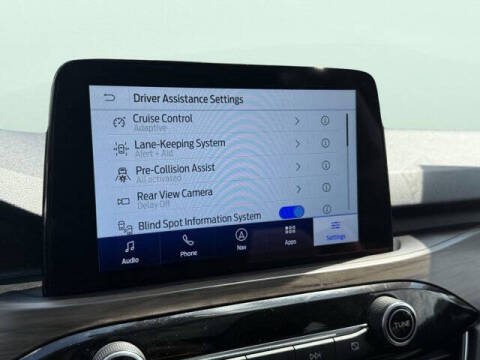 2020 Ford Escape Hybrid Titanium