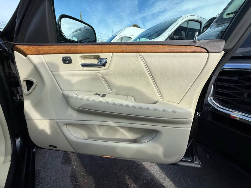 2010 Cadillac DTS Platinum Collection