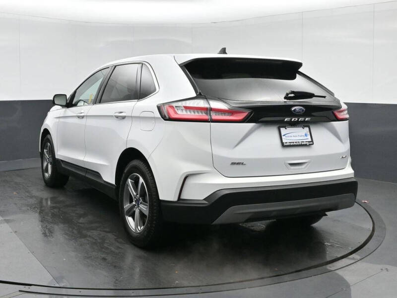 2022 Ford Edge SEL