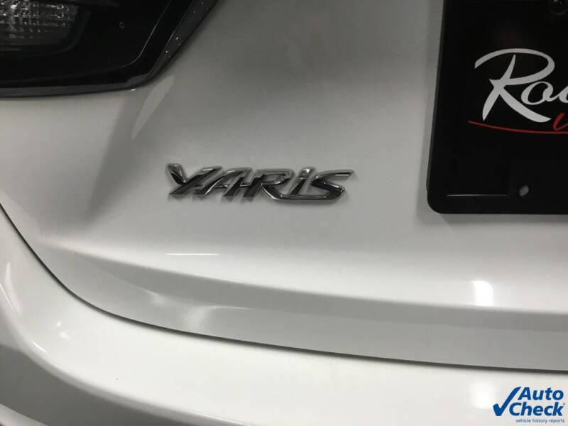 2019 Toyota Yaris LE