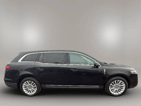 2010 Lincoln MKT