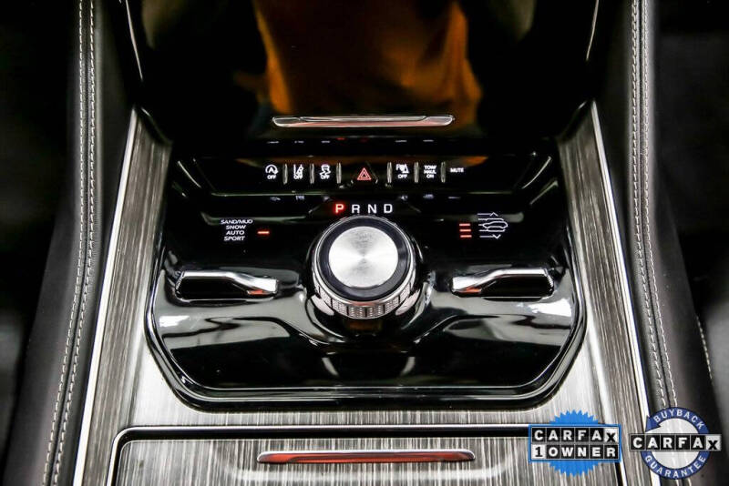 2024 Jeep Wagoneer Series III