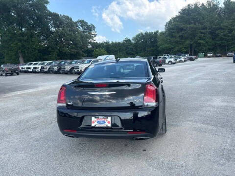 2018 Chrysler 300 Touring
