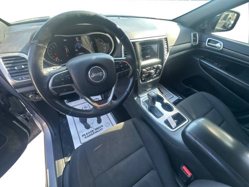 2018 Jeep Grand Cherokee Laredo