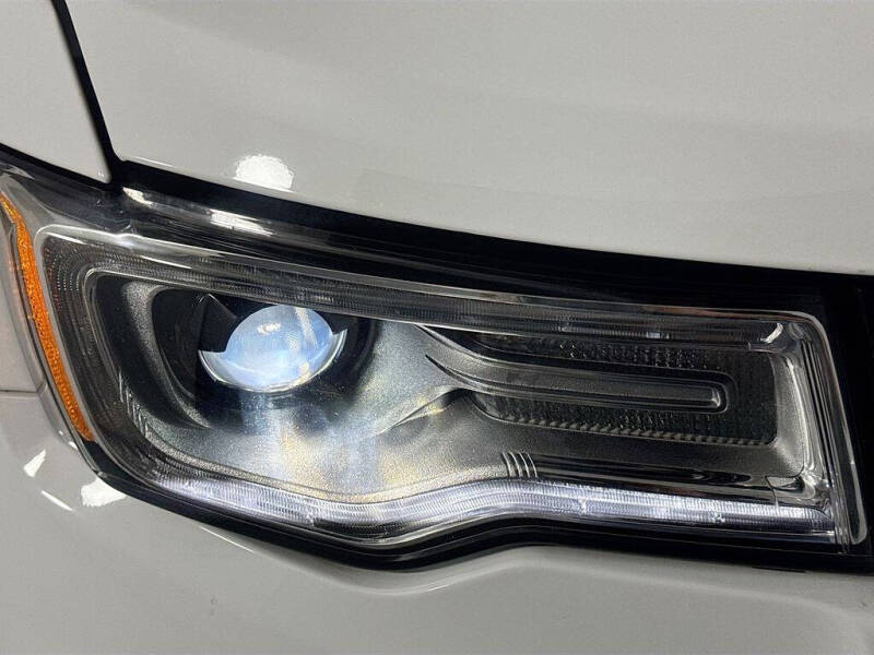 2020 Jeep Grand Cherokee Overland