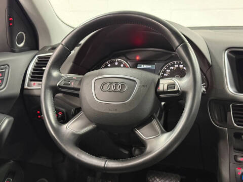 2016 Audi Q5 2.0T quattro Premium Plus