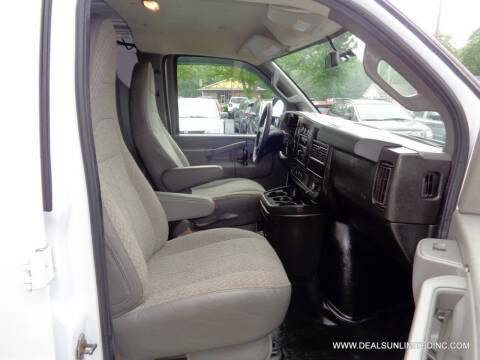 2021 Chevrolet Express 2500