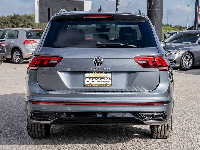 2022 Volkswagen Tiguan SE R-Line Black