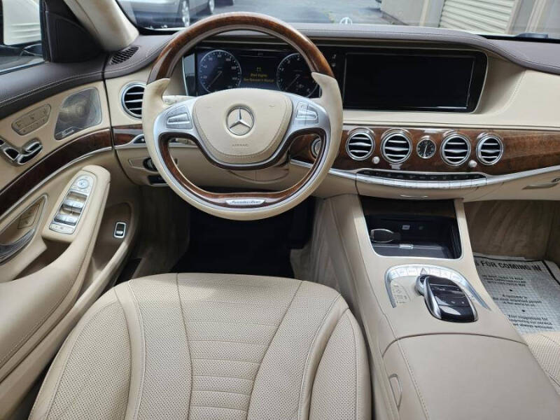 2016 Mercedes-Benz S-Class S550 photo 15