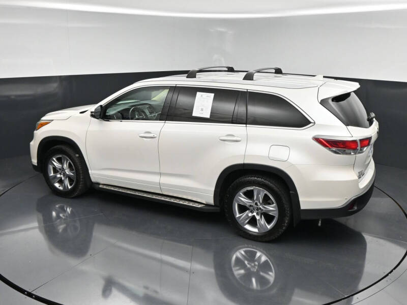 2016 Toyota Highlander