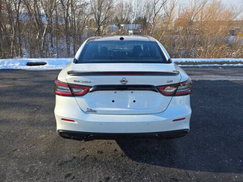 2021 Nissan Maxima 3.5 SR