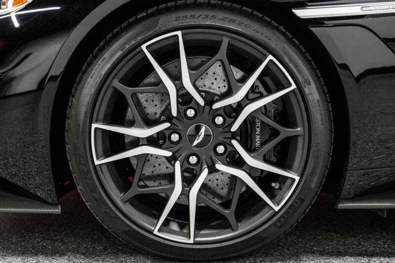 2019 Aston Martin Vanquish