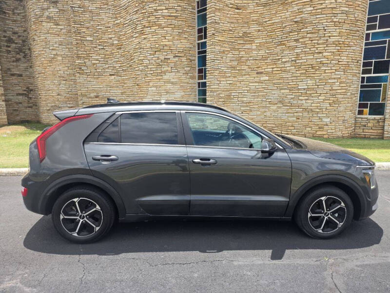 2024 Kia Niro EX