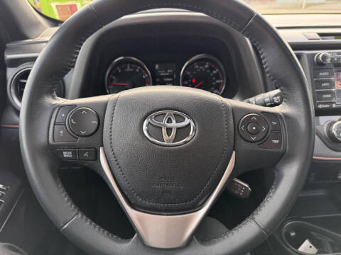 2016 Toyota RAV4 SE