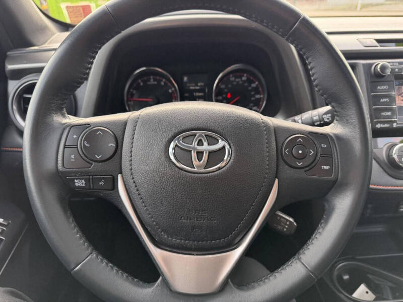 2016 Toyota RAV4 SE