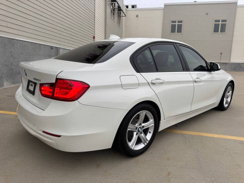 2014 BMW 3 Series 328i