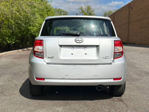 2009 Scion xD