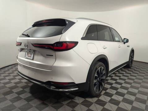 2024 Mazda CX-90 Plug-in Hybrid Premium