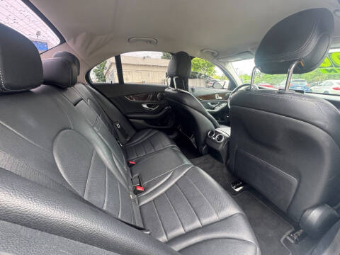 2015 Mercedes-Benz C-Class C 300