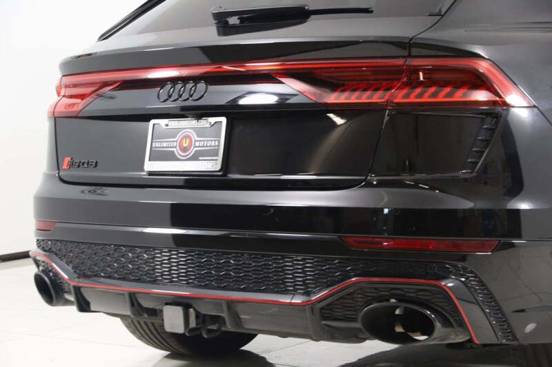 2023 Audi RS Q8 4.0T quattro