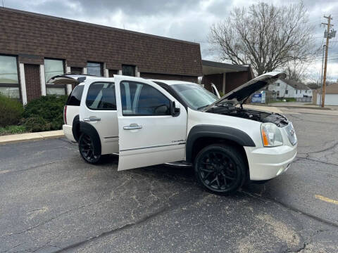 2011 GMC Yukon Denali