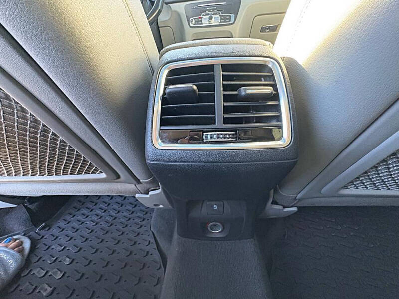 2016 Audi Q3 2.0T Premium Plus