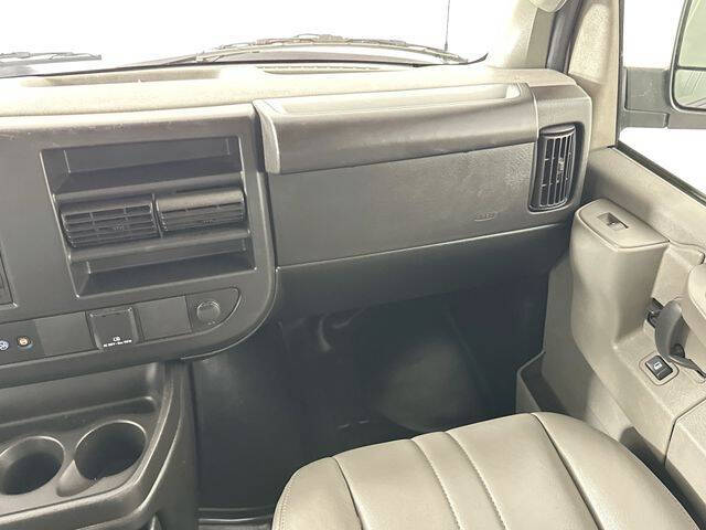 2024 Chevrolet Express 3500