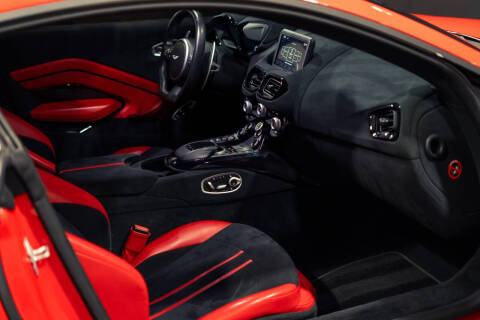 2020 Aston Martin Vantage