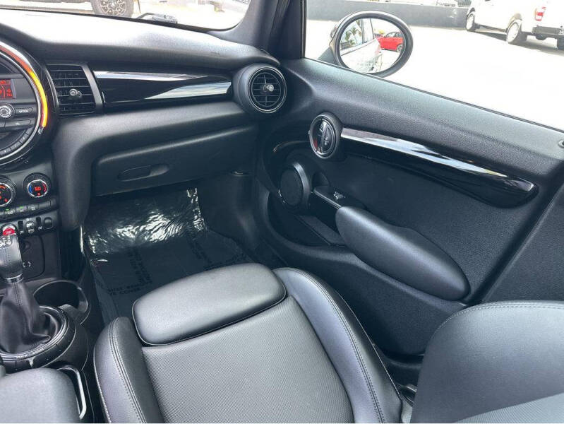 2016 MINI Hardtop 4 Door Cooper S