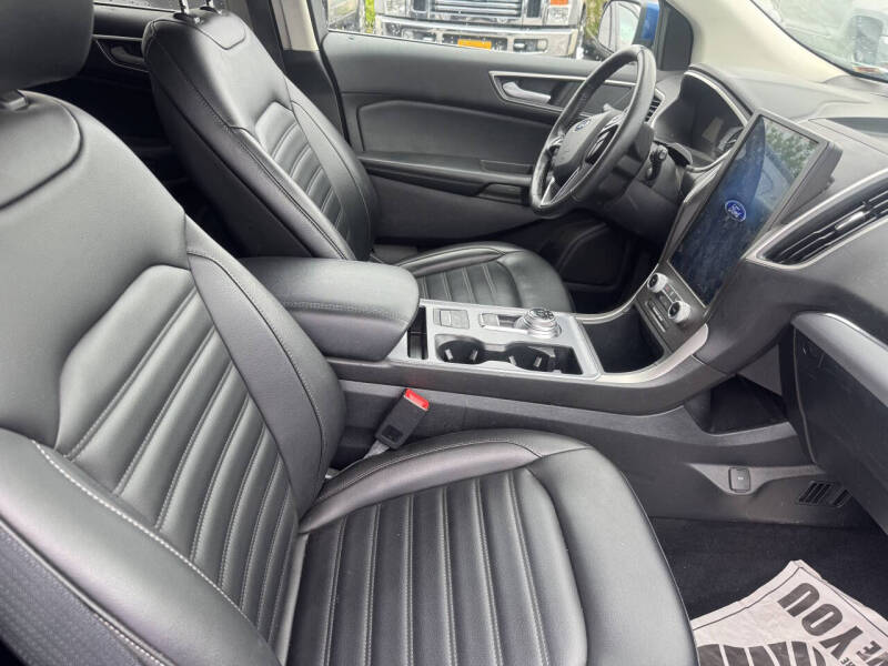 2021 Ford Edge SEL