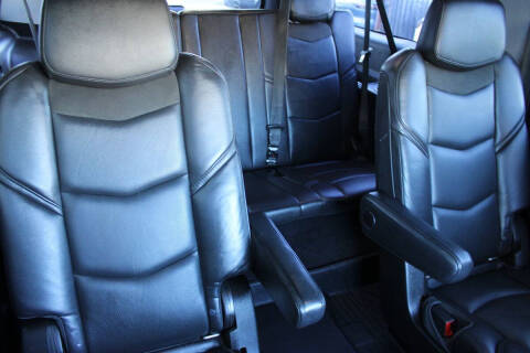 2018 Cadillac Escalade ESV Premium Luxury