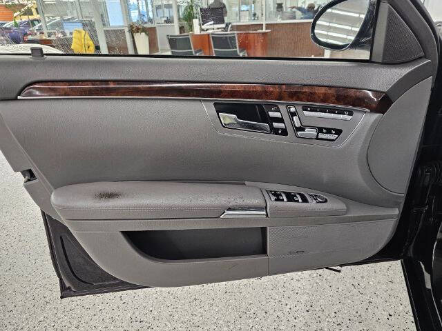 2007 Mercedes-Benz S-Class S 550